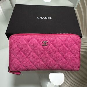 CHANEL CC Matelasse Long Wallet Pink Soft CAVIAR Leather *Pre Owned*